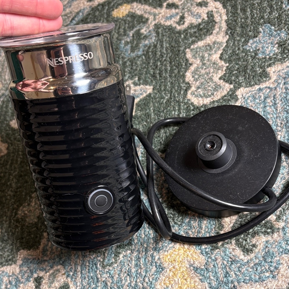 Nespresso Black Electric Frother
